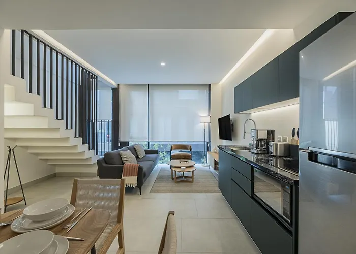 Cuadra 134 Residencial Condesa Aparthotel