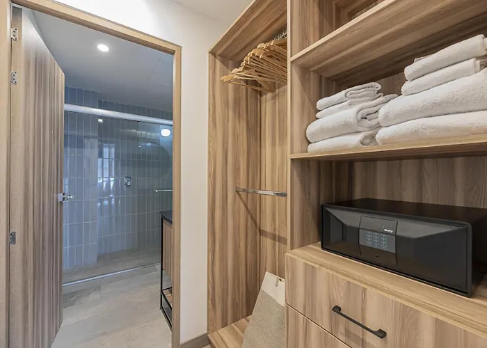 Aparthotel Cuadra 134 Residencial Condesa 4*