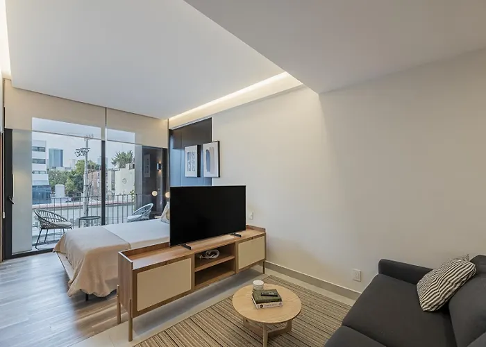 Cuadra 134 Residencial Condesa
