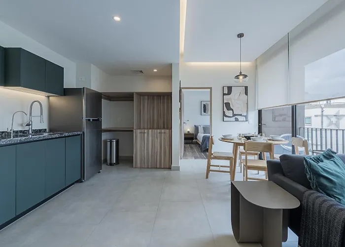 Cuadra 134 Residencial Condesa 4*