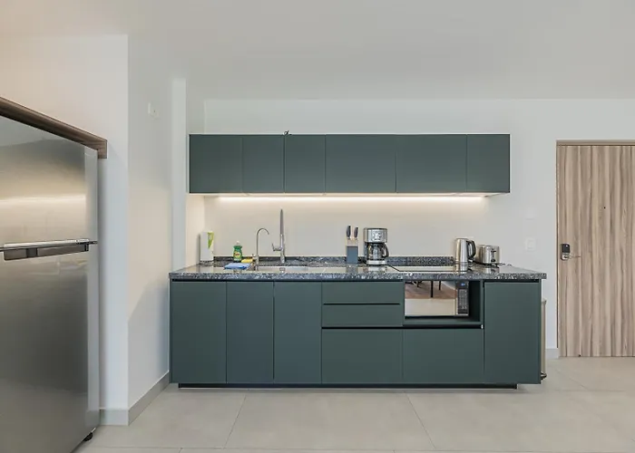 Cuadra 134 Residencial Condesa