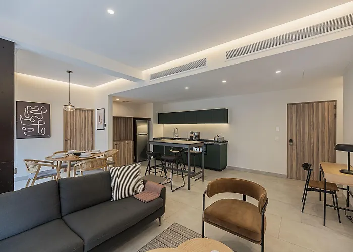 Cuadra 134 Residencial Condesa